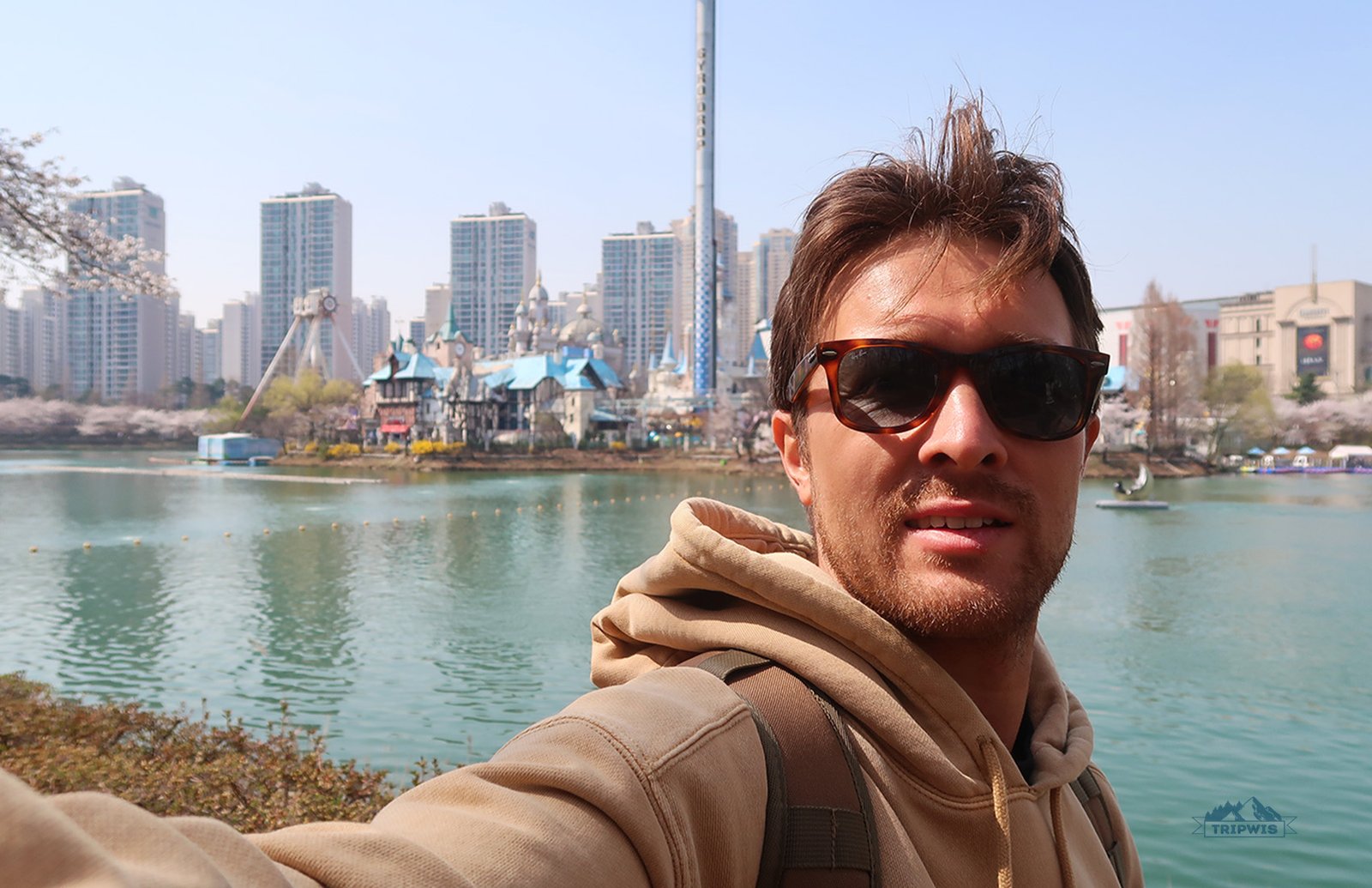 Lotte World and Seokchon Lake Park